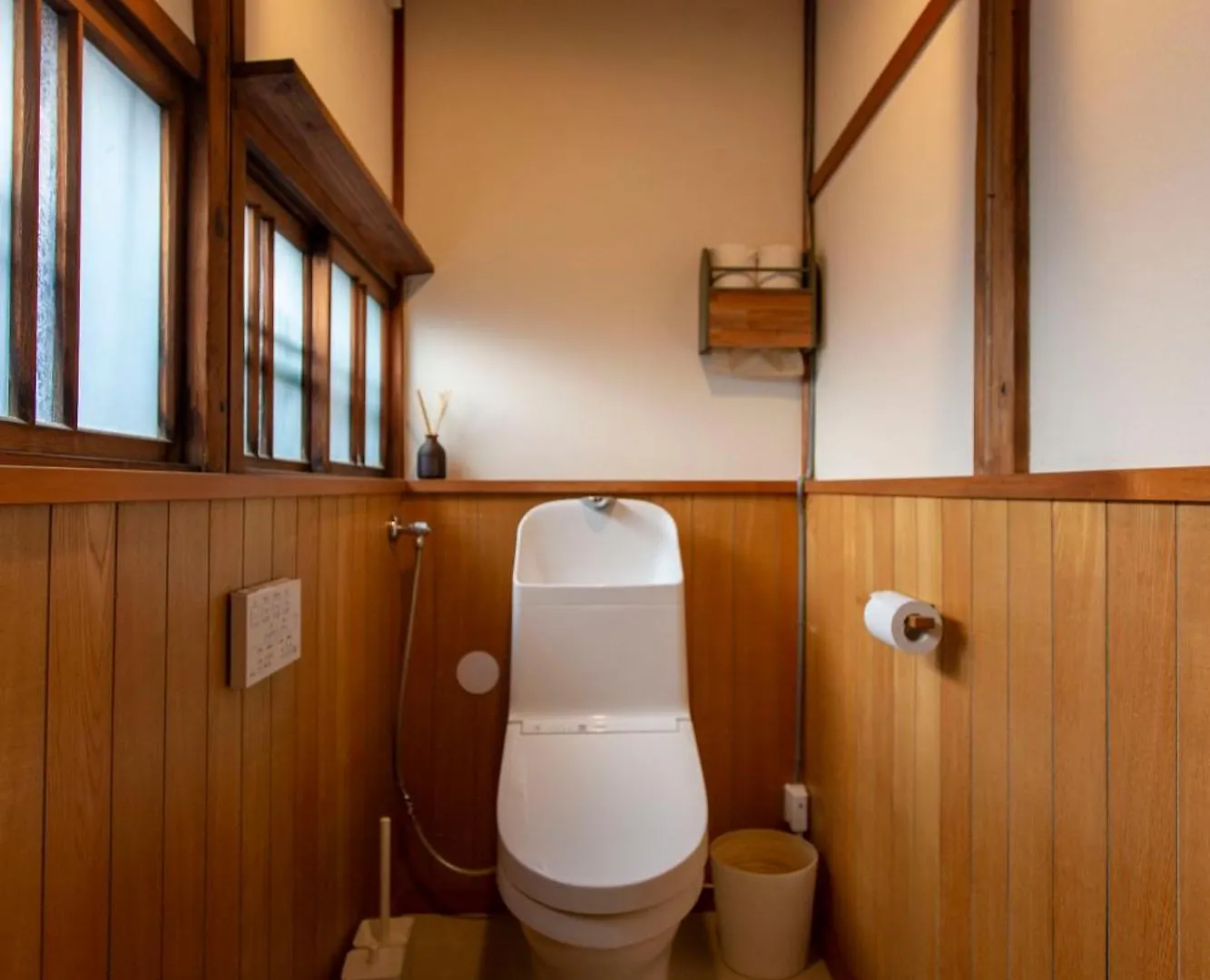 抹香町ハウス Apartment Odawara 0*,  Japan